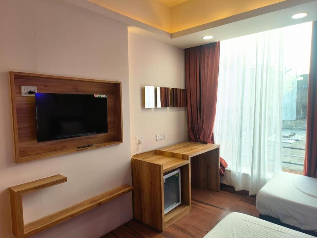 Hotel Shree Mahakal Krapa Ujjain Buitenkant foto