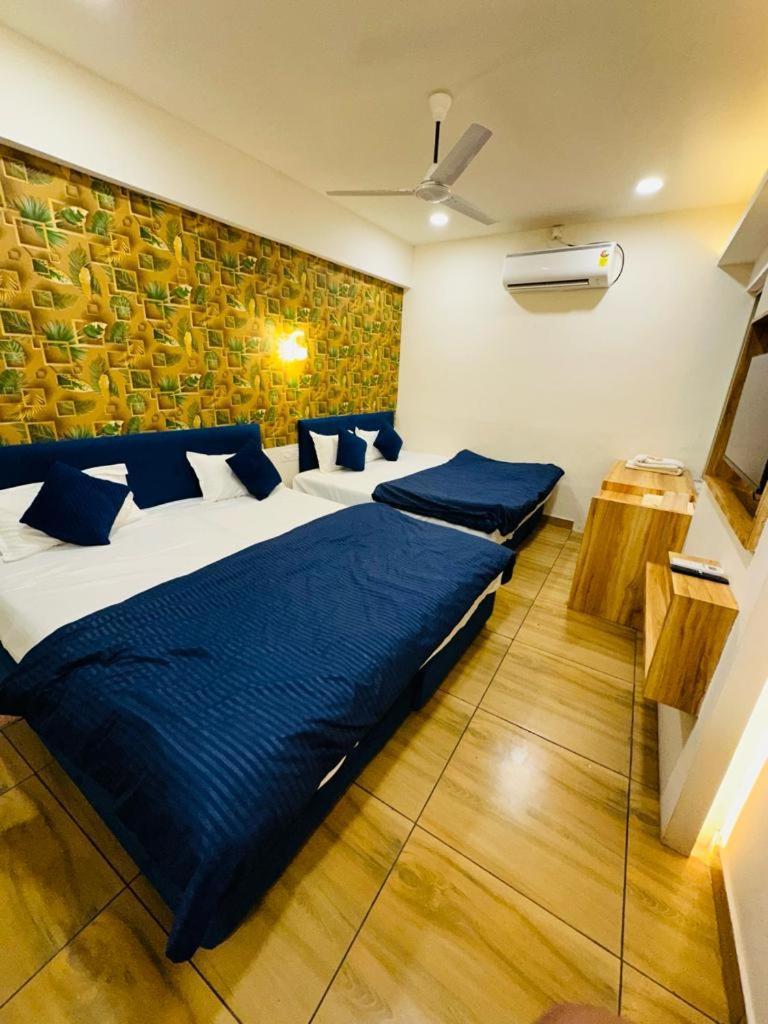 Hotel Shree Mahakal Krapa Ujjain Buitenkant foto