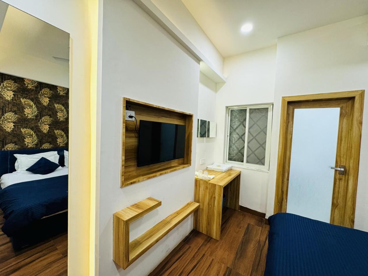 Hotel Shree Mahakal Krapa Ujjain Buitenkant foto