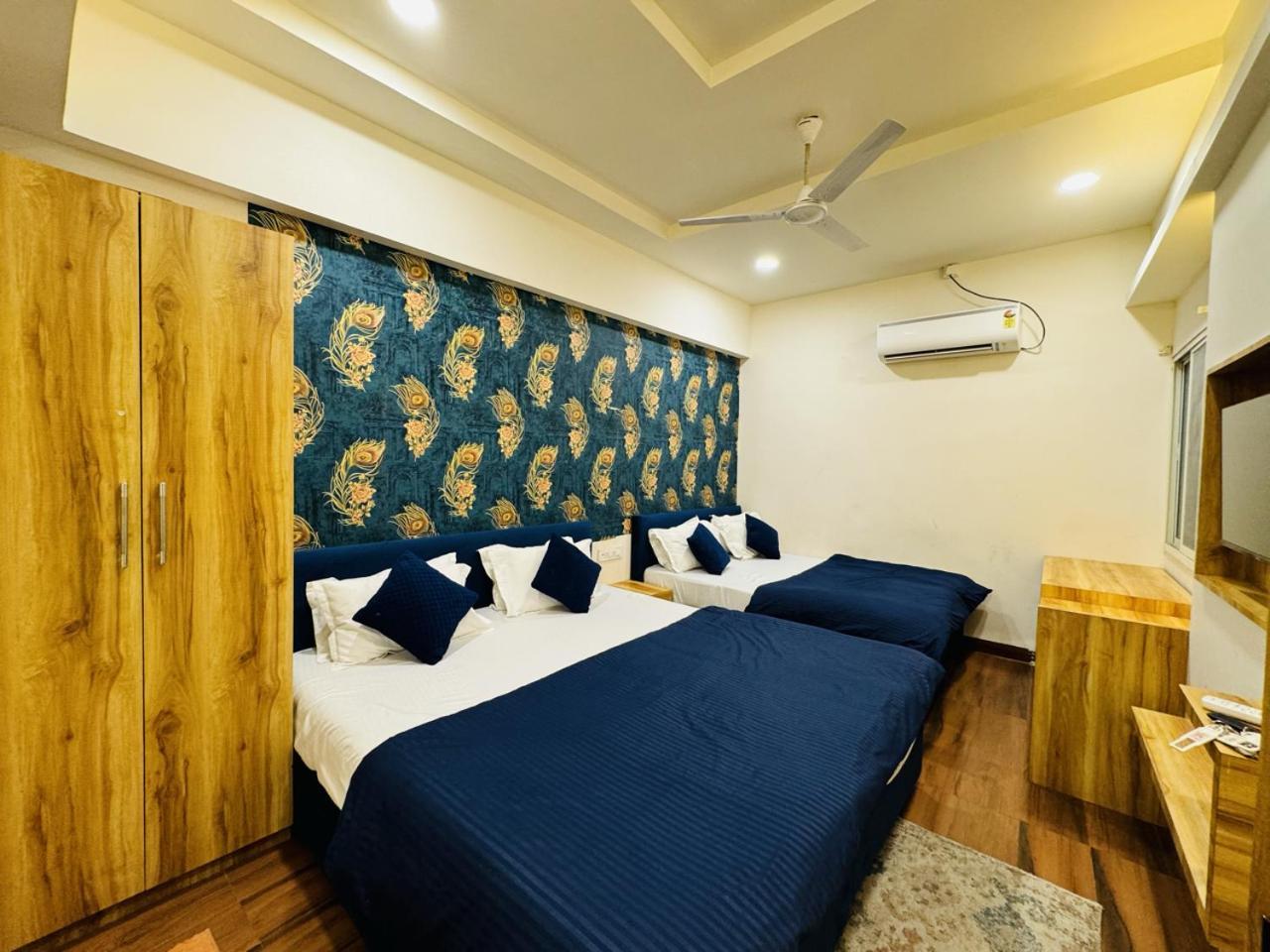 Hotel Shree Mahakal Krapa Ujjain Buitenkant foto