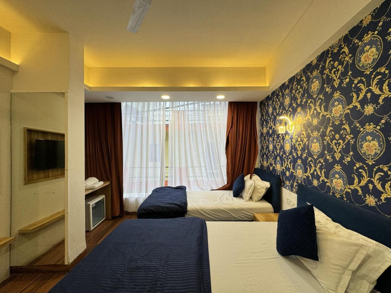 Hotel Shree Mahakal Krapa Ujjain Kamer foto